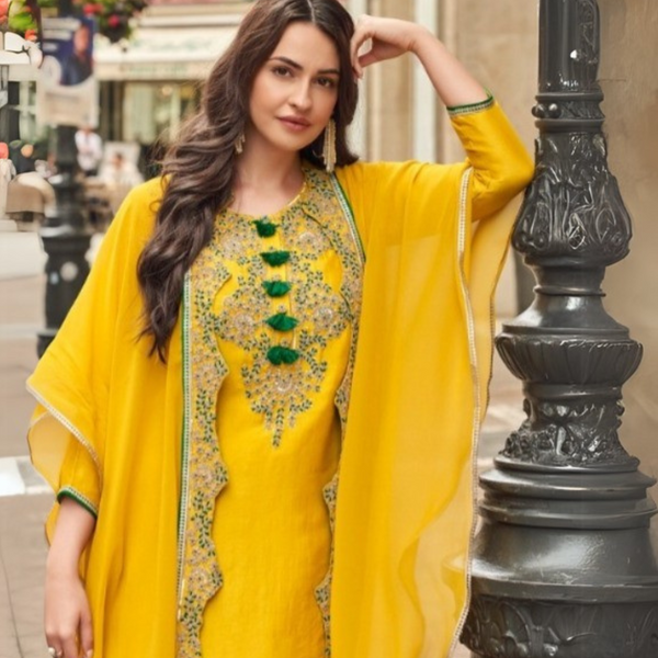 Bluming Beauty: A Designer Readymade Masterpiece