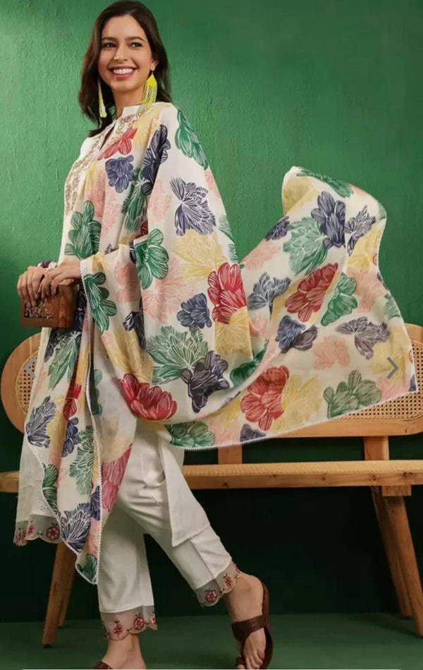 Regal Elegance: Kurti Pant Dupatta Set