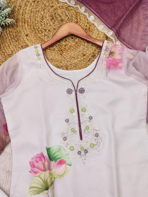 Eternal Elegance: Georgette Kurti Pant Set