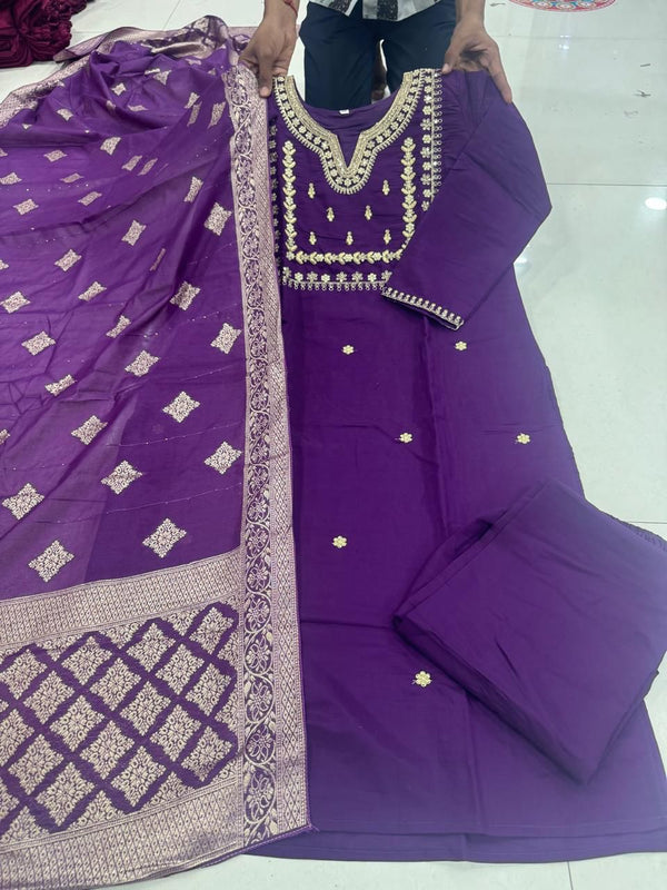 Luxe Elegance: Rose Gold Embroidery Masterpiece Kurti Pant Dupatta Set