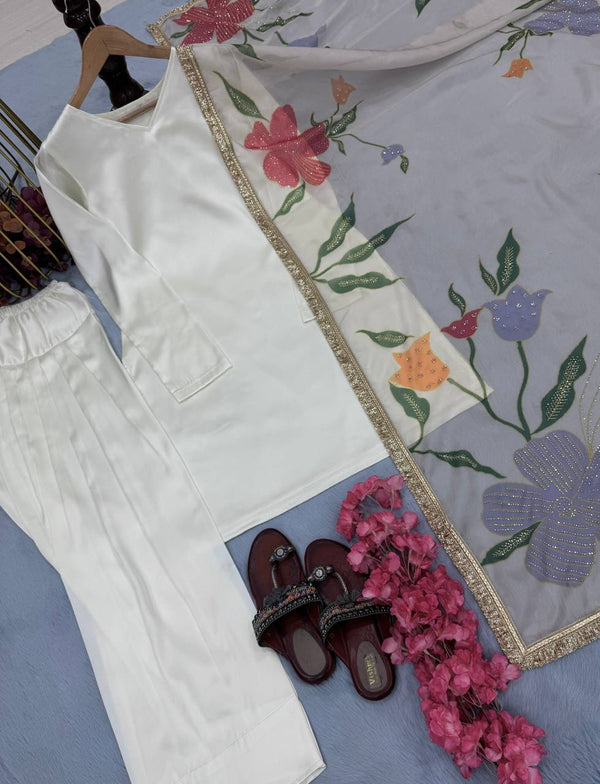 Japan Satin SilkDesigner Party Look Set