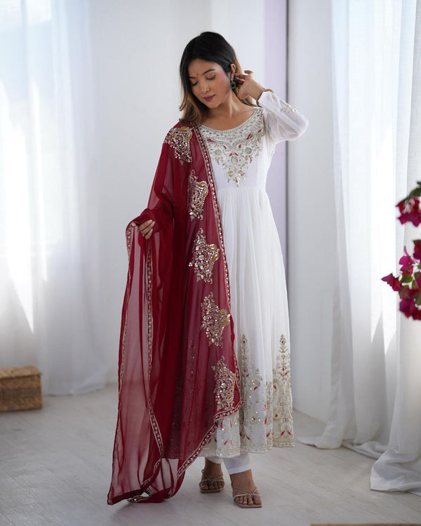 Luxury Party WearWhite Gown with Dupatta