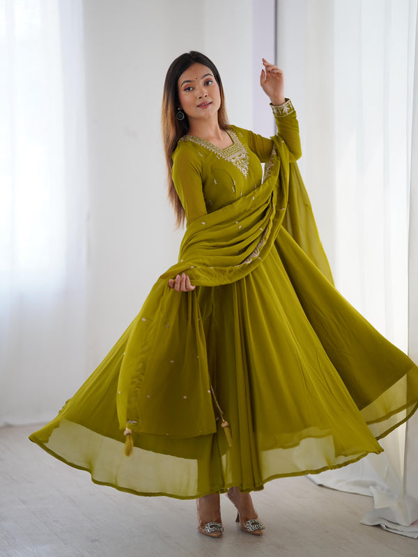 Elegant 3-Piece Fox Georgette Anarkali