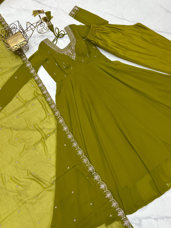 Elegant 3-Piece Fox Georgette Anarkali